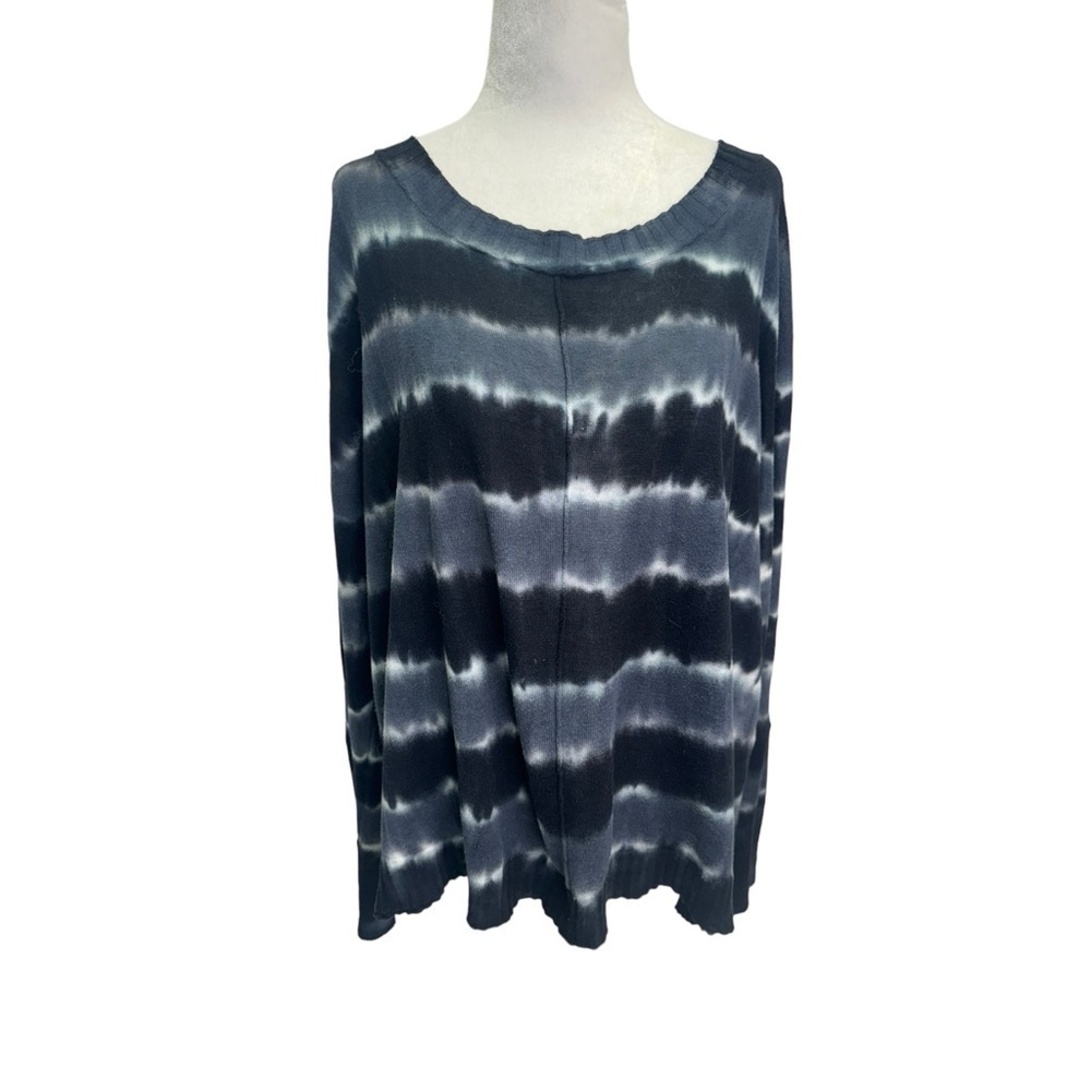 RED Saks Fifth Avenue Black/Grey Oversized Pullover Sweater Size M